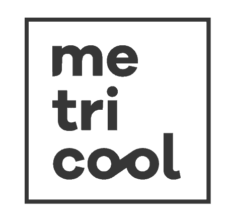 logotipo metricool gris